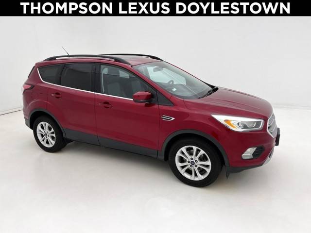 2017 Ford Escape SE FWD photo