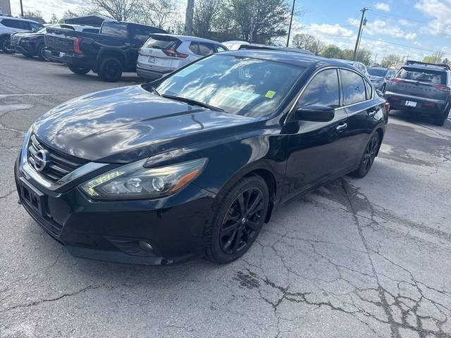 2017 Nissan Altima 2.5 SR FWD photo