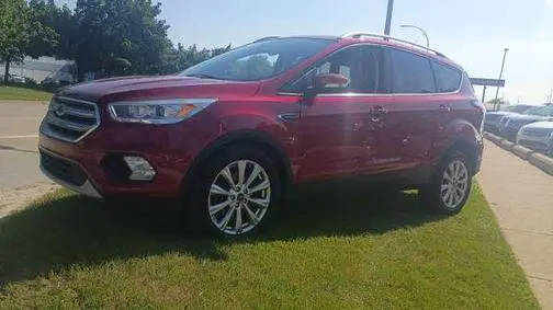 2017 Ford Escape Titanium FWD photo