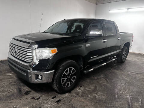 2017 Toyota Tundra Limited 4WD photo