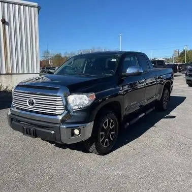 2017 Toyota Tundra Limited 4WD photo