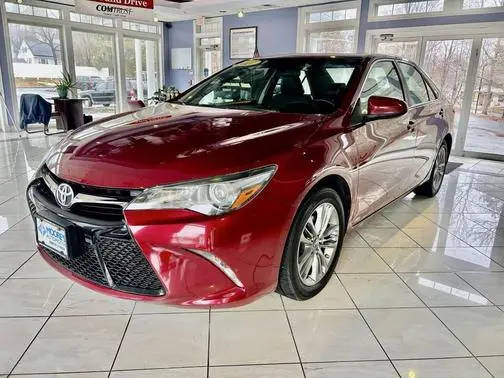 2017 Toyota Camry SE FWD photo