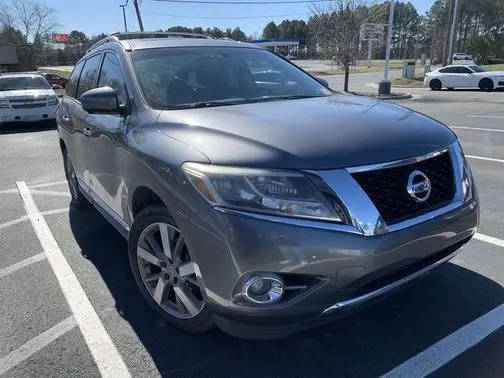 2016 Nissan Pathfinder Platinum FWD photo