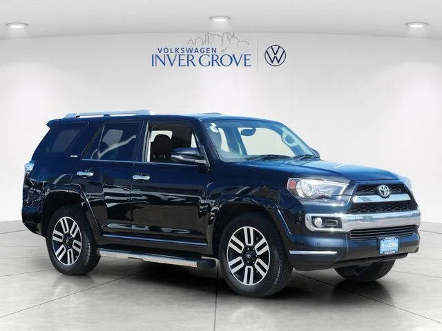2017 Toyota 4Runner Limited 4WD photo