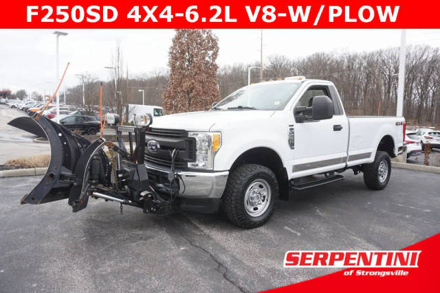 2017 Ford F-250 Super Duty XL 4WD photo