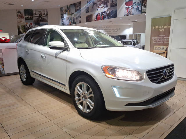 2015 Volvo XC60 T5 Drive-E Premier FWD photo