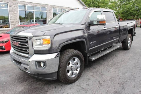 2016 GMC Sierra 2500HD SLT 4WD photo