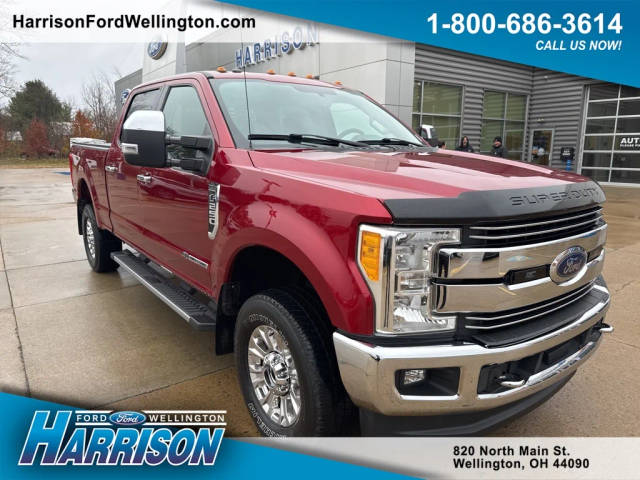 2017 Ford F-250 Super Duty Lariat 4WD photo