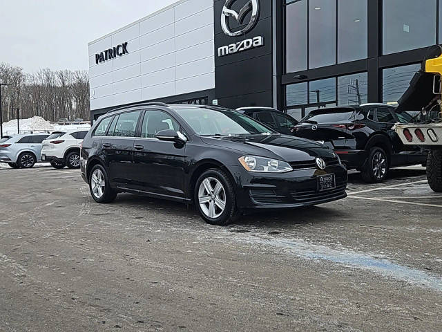 2015 Volkswagen Golf SportWagen TDI S FWD photo