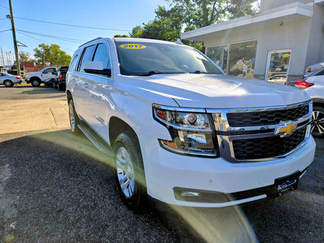 2017 Chevrolet Tahoe LT 4WD photo
