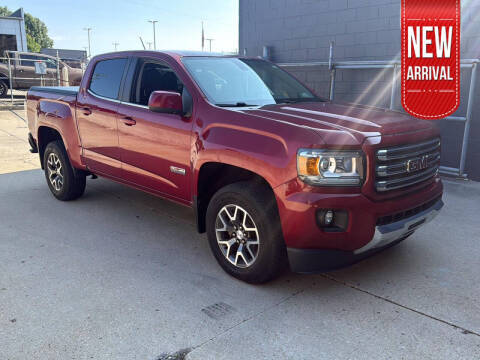 2017 GMC Canyon 4WD SLE 4WD photo