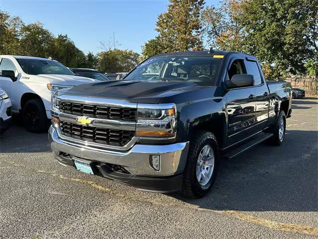 2017 Chevrolet Silverado 1500 LT 4WD photo