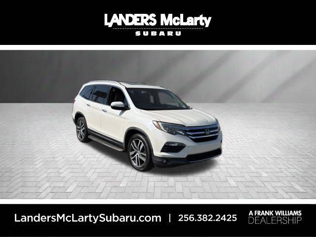 2017 Honda Pilot Elite AWD photo