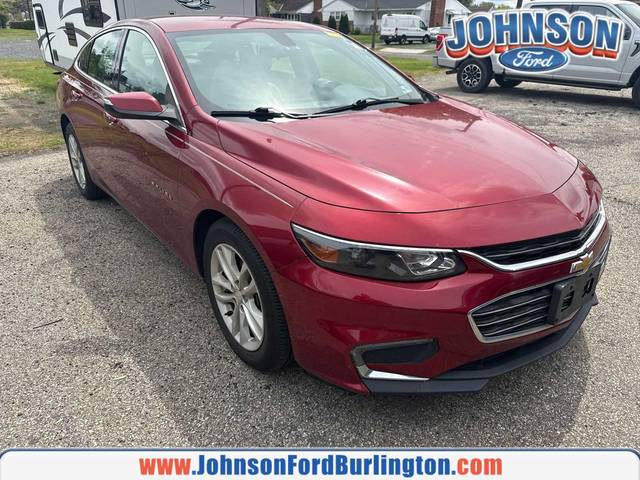 2017 Chevrolet Malibu LT FWD photo