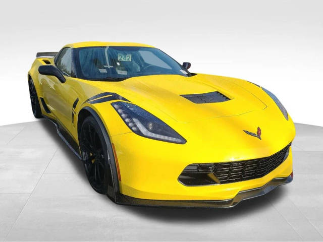 2018 Chevrolet Corvette Grand Sport 2LT RWD photo