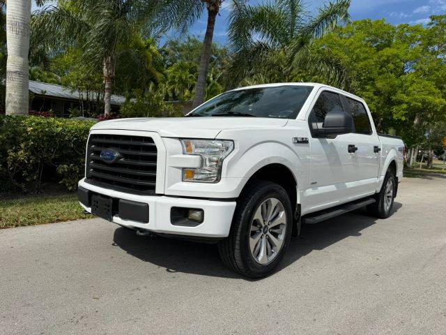 2017 Ford F-150 XL 4WD photo