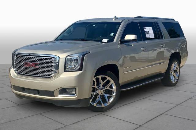 2017 GMC Yukon XL Denali 4WD photo