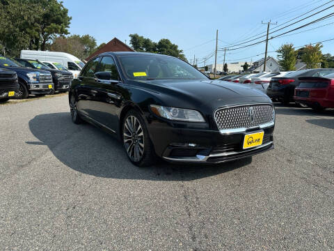 2017 Lincoln Continental Select AWD photo