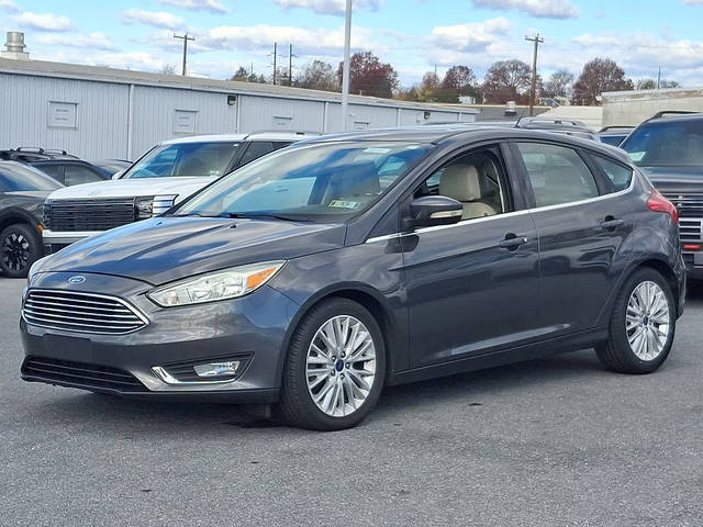 2017 Ford Focus Titanium FWD photo