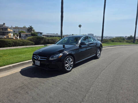 2017 Mercedes-Benz C-Class C 300 RWD photo