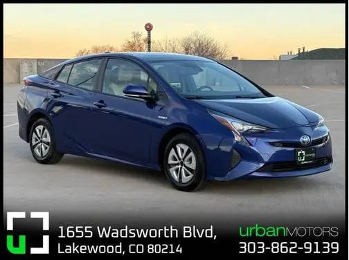 2017 Toyota Prius Four FWD photo