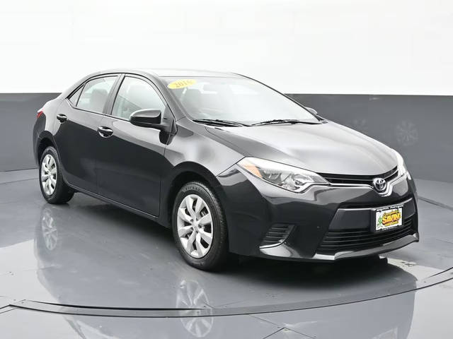 2016 Toyota Corolla LE FWD photo