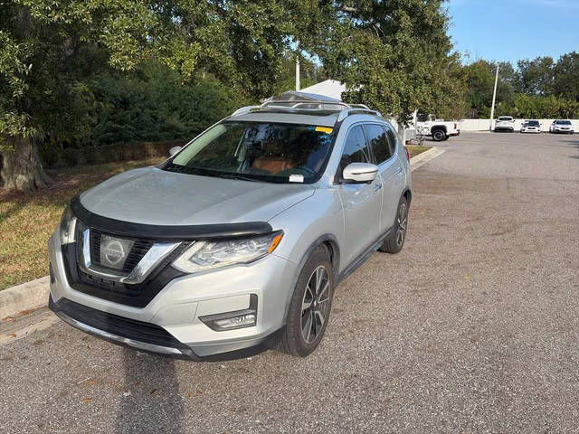2017 Nissan Rogue SL FWD photo