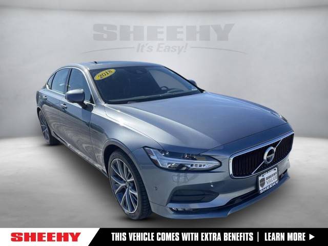 2018 Volvo S90 Momentum AWD photo