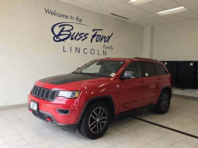 2017 Jeep Grand Cherokee Trailhawk 4WD photo