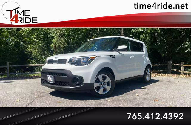 2017 Kia Soul Base FWD photo