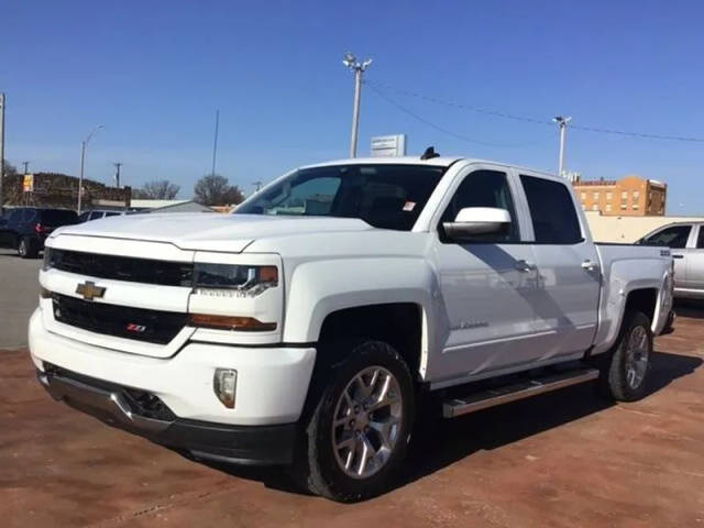 2017 Chevrolet Silverado 1500 LT 4WD photo