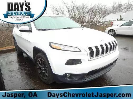 2017 Jeep Cherokee Latitude FWD photo