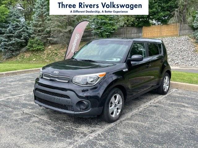 2017 Kia Soul Base FWD photo