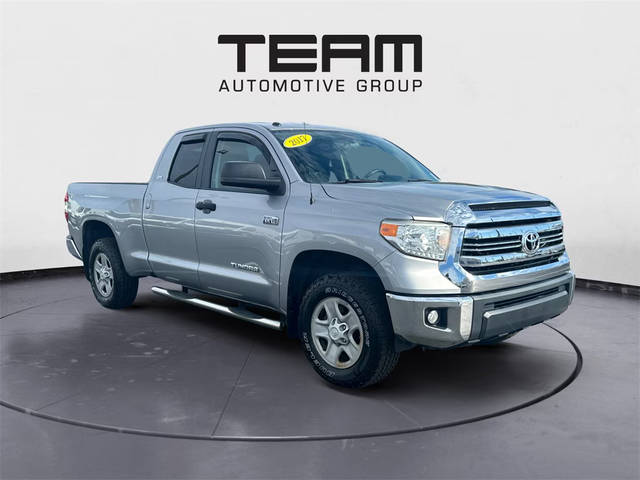 2017 Toyota Tundra SR5 4WD photo