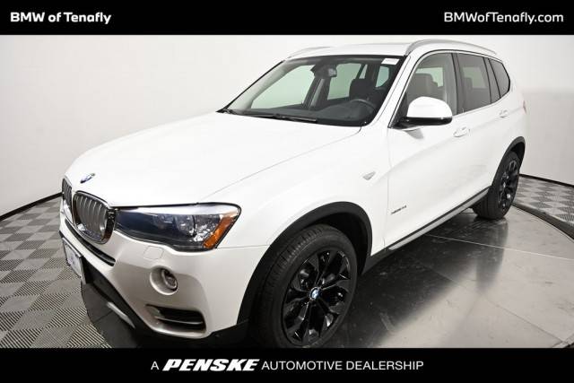 2017 BMW X3 xDrive28i AWD photo