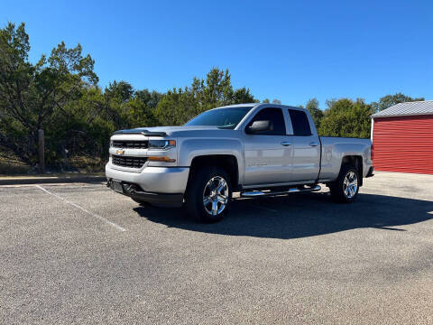 2017 Chevrolet Silverado 1500 Custom RWD photo