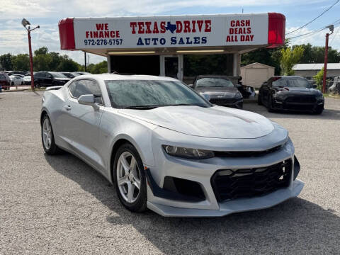 2018 Chevrolet Camaro 1LT RWD photo