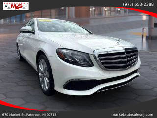 2017 Mercedes-Benz E-Class E 300 Luxury AWD photo