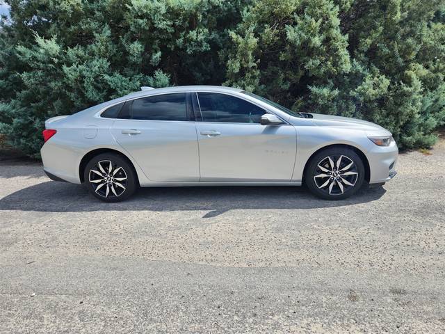 2018 Chevrolet Malibu LT FWD photo