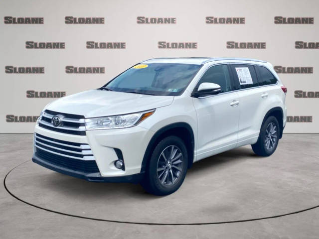 2017 Toyota Highlander XLE AWD photo