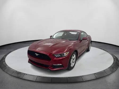 2017 Ford Mustang V6 RWD photo