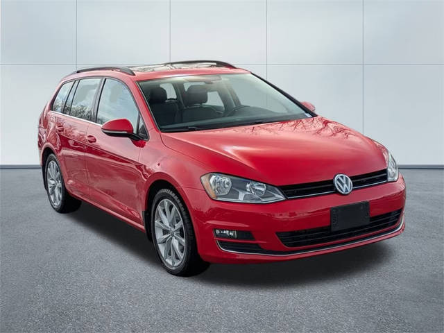 2017 Volkswagen Golf SportWagen SE FWD photo