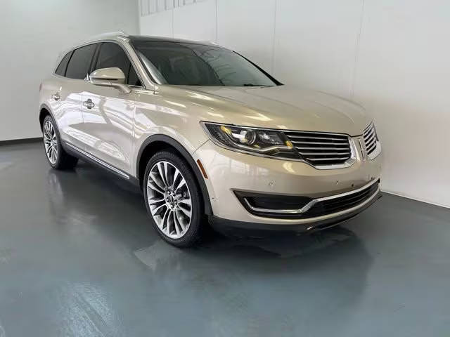 2017 Lincoln MKX Reserve AWD photo