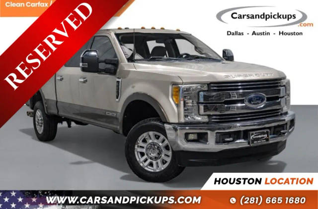 2017 Ford F-250 Super Duty Lariat 4WD photo
