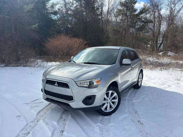 2015 Mitsubishi Outlander Sport ES 4WD photo