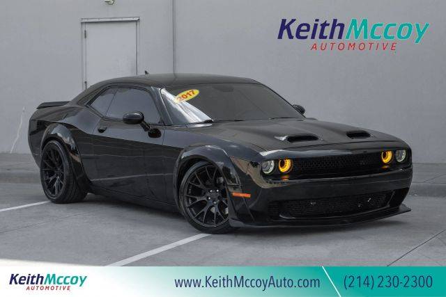 2017 Dodge Challenger R/T RWD photo