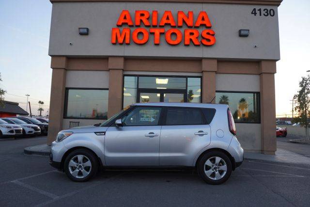 2017 Kia Soul Base FWD photo