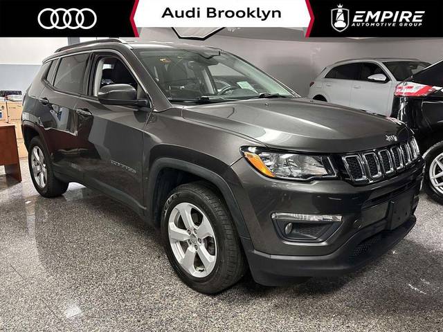 2017 Jeep Compass Latitude 4WD photo