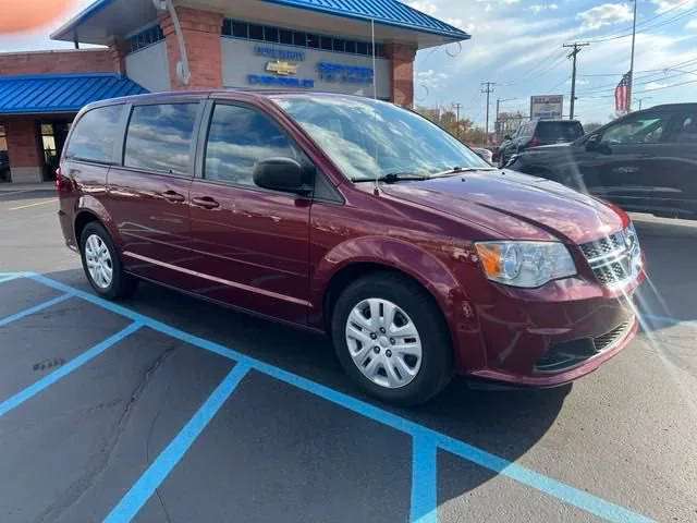 2017 Dodge Grand Caravan SE FWD photo