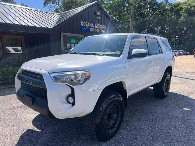 2016 Toyota 4Runner SR5 4WD photo